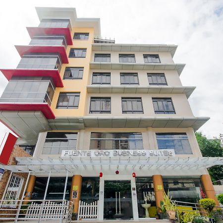 Fuente Oro Business Suites Cebu Powered By Cocotel Ngoại thất bức ảnh